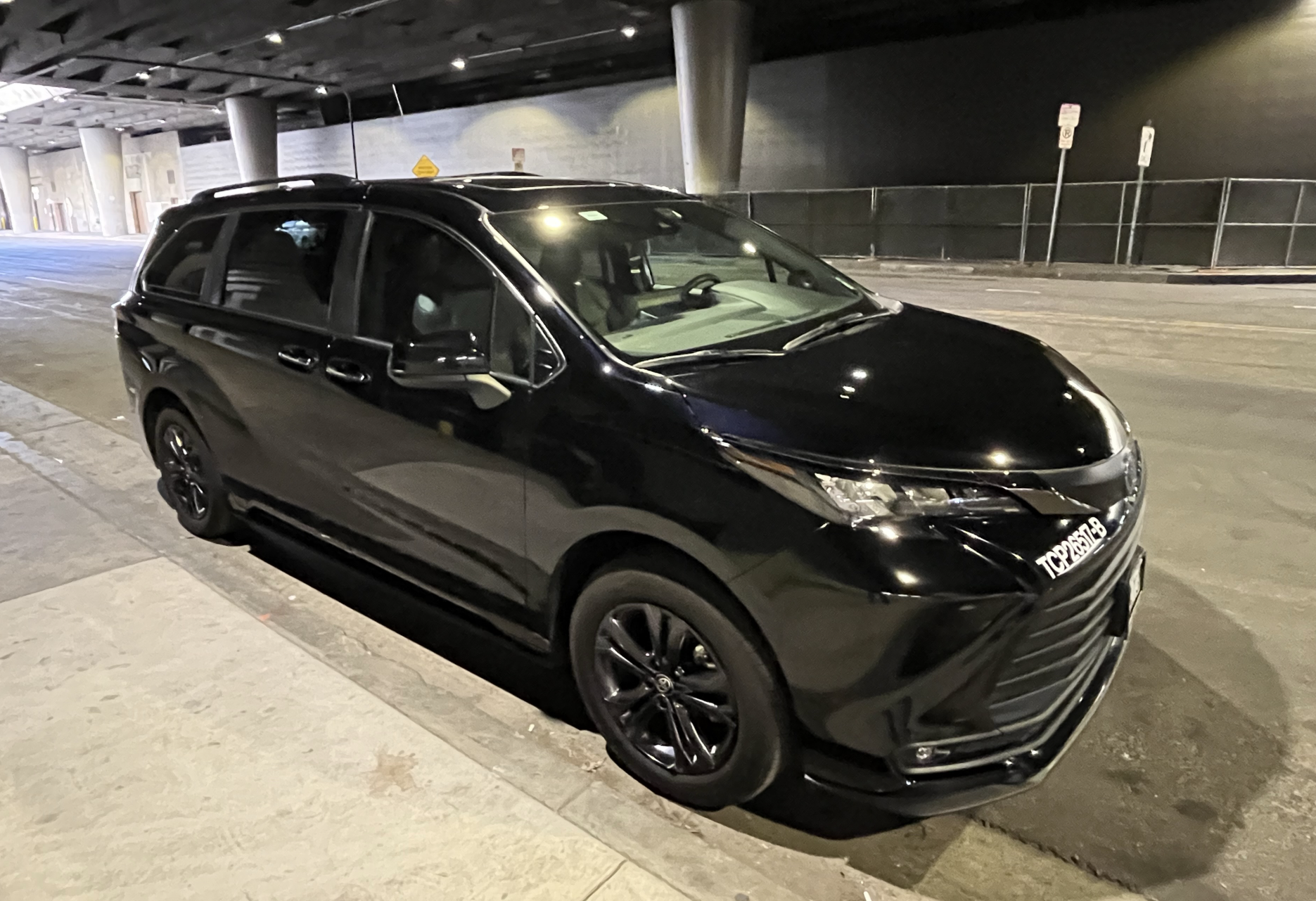 送迎車 Toyota Sienna